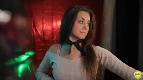 Letty Moa         - IG direct letty moa online show from 04-20-26, 10:55