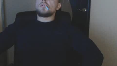 Snapshot of lev1ngston chatting on 12-02-24, 05:59 lev1ngston online show from 12-02-24, 05:59