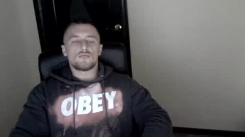 Snapshot of lev1ngston chatting on 12-23-24, 07:41 lev1ngston online show from 12-23-24, 07:41