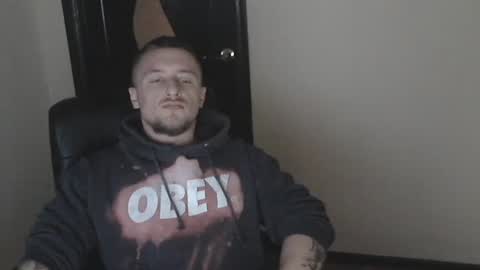 Snapshot of lev1ngston chatting on 12-30-24, 07:59 lev1ngston online show from 12-30-24, 07:59