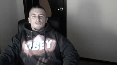 Snapshot of lev1ngston chatting on 01-25-25, 04:46 lev1ngston online show from 01-25-25, 04:46