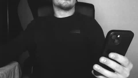 Snapshot of lev1ngston chatting on 09-30-25, 11:54 lev1ngston online show from 09-30-25, 11:54