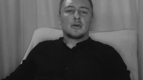 Snapshot of lev1ngston chatting on 06-16-26, 05:37 lev1ngston online show from 06-16-26, 05:37