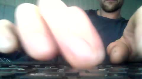 levaithen369 online show from 06-19-26, 07:39