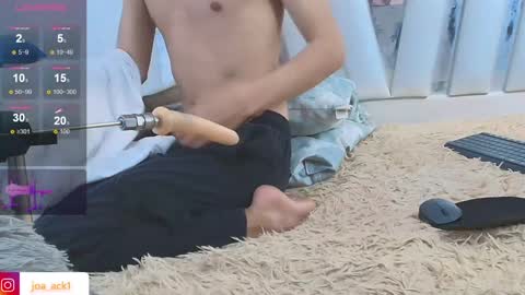 Levi  online show from 01-27-25, 08:17