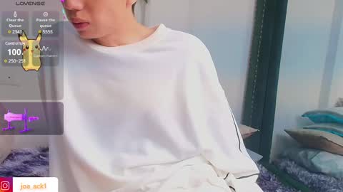 Levi  online show from 03-12-25, 03:29