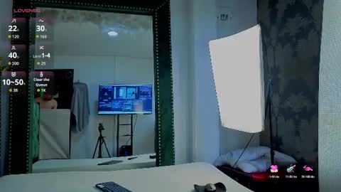 Levi  online show from 07-20-26, 09:06