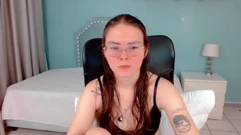Lexas Room online show from 10-22-25, 05:08