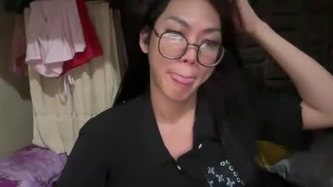 Hev Lexi online show from 12-27-24, 05:26