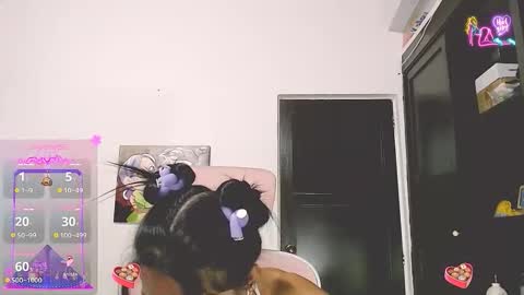 Snapshot of lexi19_ chatting on 06-02-26, 12:45 lexi19_ online show from 06-02-26, 12:45
