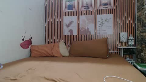 lexianna online show from 05-17-26, 12:01