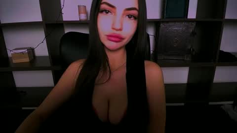 Alexia online show from 01-14-25, 07:32