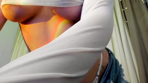 Vicki online show from 02-20-25, 04:57