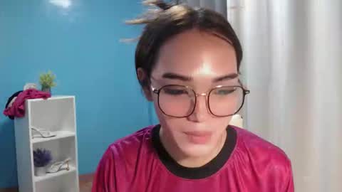 Snapshot of lexibabe_ chatting on 06-06-26, 05:23 lexibabe_ online show from 06-06-26, 05:23