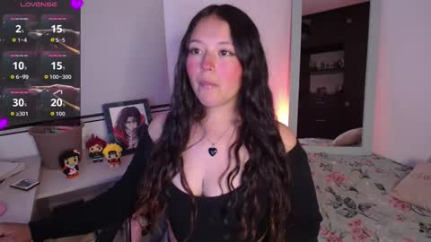 Lexie Thompson   8pm  0000am -5 online show from 10-27-25, 10:25