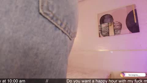 Lexie  online show from 03-11-25, 12:17