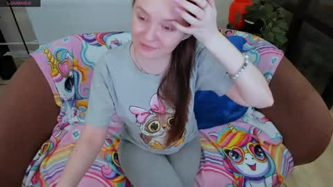 Snapshot of lexihoward chatting on 05-11-26, 06:30 Lexi online show from 05-11-26, 06:30