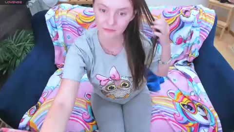 Snapshot of lexihoward chatting on 07-13-26, 06:38 Lexi online show from 07-13-26, 06:38