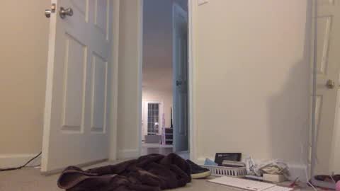 Snapshot of lexiial0 chatting on 04-25-26, 01:19 Alexia L. online show from 04-25-26, 01:19