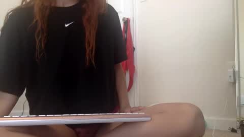 Snapshot of lexiial0 chatting on 05-21-26, 04:14 Alexia L. online show from 05-21-26, 04:14