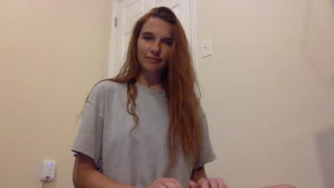 Snapshot of lexiial0 chatting on 05-26-26, 12:17 Alexia L. online show from 05-26-26, 12:17