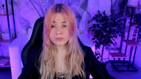 Lexi Wenford NO NUDE GODDESS online show from 12-14-24, 06:02