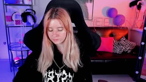 Lexi Wenford NO NUDE GODDESS online show from 12-19-24, 06:01