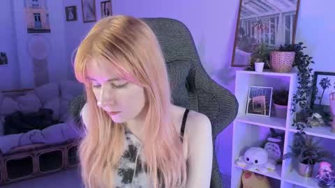 Lexi Wenford NO NUDE GODDESS online show from 03-04-25, 08:46