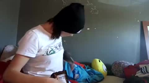 lexxndemm online show from 12-04-24, 04:38