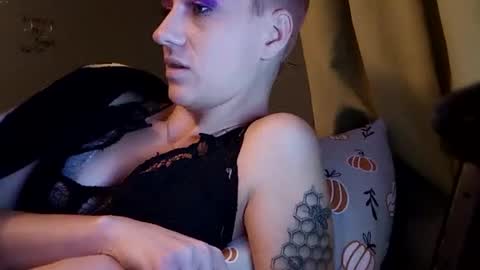 lexxndemm online show from 12-22-24, 06:06