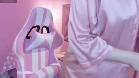 Snapshot of lexy_cute1 chatting on 06-24-26, 03:16 LEXY online show from 06-24-26, 03:16