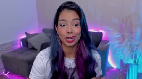 Snapshot of lexy_fox2 chatting on 03-08-25, 04:23 Lexy online show from 03-08-25, 04:23