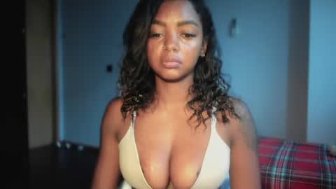 Snapshot of lexy_squirt_queen chatting on 06-22-26, 10:12 LEXY - Independent account online show from 06-22-26, 10:12