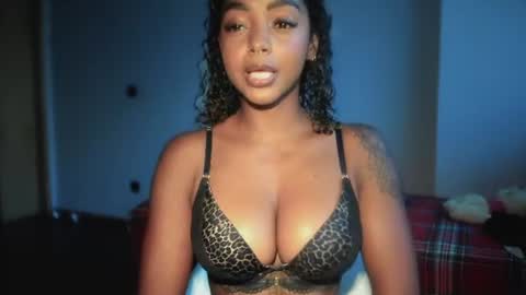 LEXY - Independent account online show from 07-15-26, 12:43