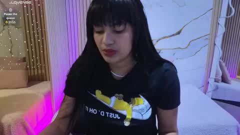 Snapshot of lexy_tay chatting on 05-08-26, 11:37 lexy_tay online show from 05-08-26, 11:37