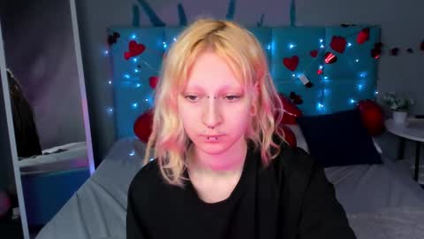 Lexy online show from 02-20-25, 10:27