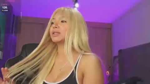 Snapshot of lexybell1 chatting on 05-19-26, 01:56 lexy online show from 05-19-26, 01:56
