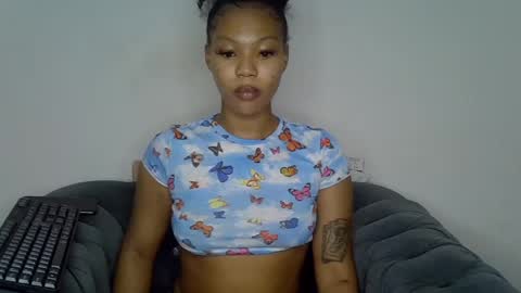 Snapshot of lexybonyy chatting on 07-16-26, 07:25 Lexy online show from 07-16-26, 07:25