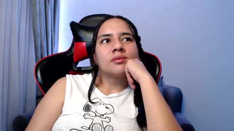 Snapshot of lexydavis chatting on 12-17-24, 10:54 Lexy Davis online show from 12-17-24, 10:54