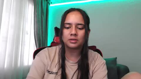 Snapshot of lexydavis chatting on 01-27-25, 09:00 Lexy Davis online show from 01-27-25, 09:00