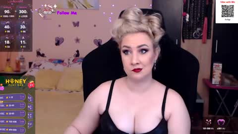 Snapshot of lexygold chatting on 01-11-25, 01:53 Lexy online show from 01-11-25, 01:53