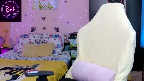 Snapshot of lexygold chatting on 10-22-25, 02:06 Lexy online show from 10-22-25, 02:06