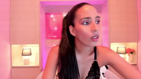 L I A  online show from 09-26-25, 04:05