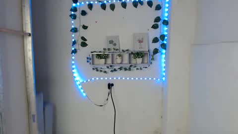 lolita online show from 12-05-24, 12:22