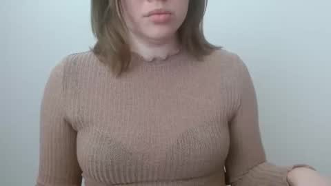 Leyla online show from 04-21-26, 07:03