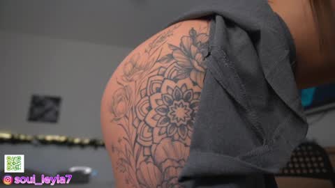 Leyla ly Ill be here Tuesday Thursday Friday Saturday Sunday online show from 12-05-24, 05:26