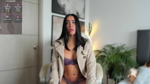 Snapshot of leyla_steel chatting on 10-16-25, 12:06 INSTA leylasteel model online show from 10-16-25, 12:06