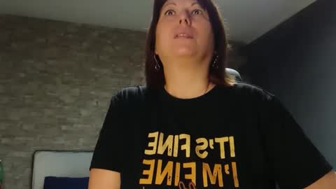 Snapshot of leylaaxxx chatting on 11-21-25, 08:02 Leyla online show from 11-21-25, 08:02