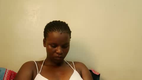 leylacuty13 online show from 04-05-26, 10:01