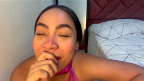 lezie_1 online show from 12-19-25, 02:18